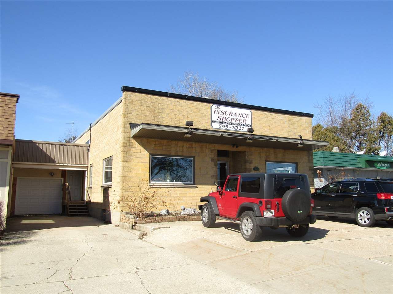941 N Washington St, Janesville, WI 53548